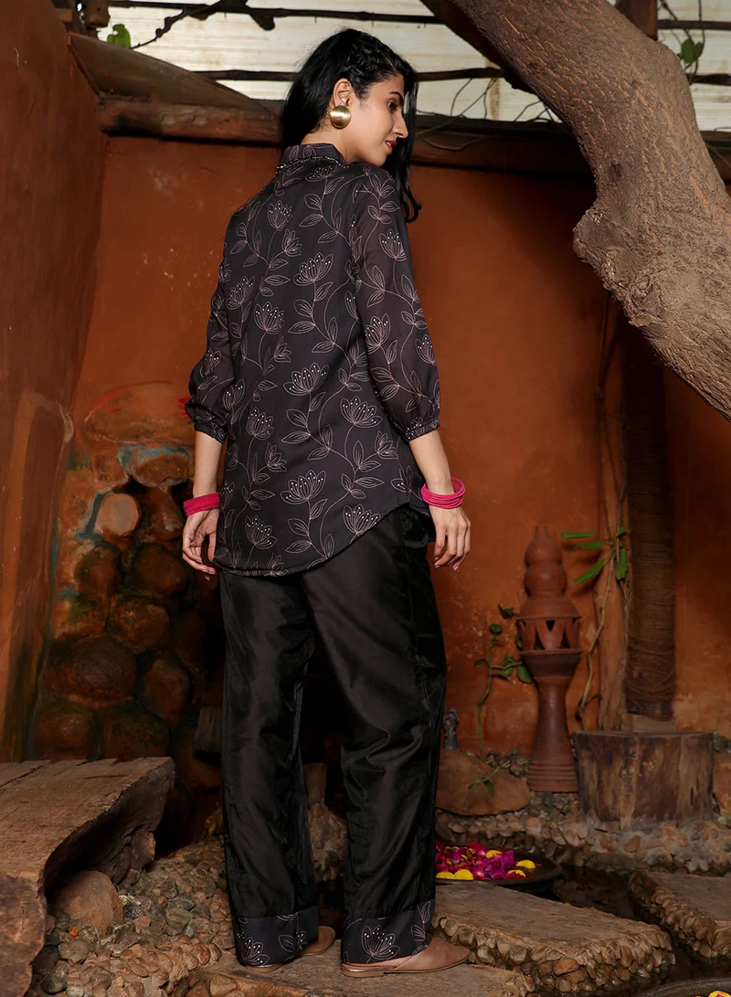 Qissa  Women's Midnight Black Flora Lined Kurti With Trousers For Casual Wear | Spread Collar | Quarter Sleeve | 2 Piece Kurta Set Designed With Comfort Fit For Everyday Ethnic Wear for Women | Best Price UAE